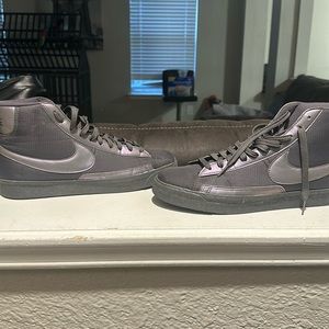 NIKE 392387-022 BLAZER HIGH SIZE 12 GREY/IREDESCENT FOAMPOSITE BASKETBALL SHOES